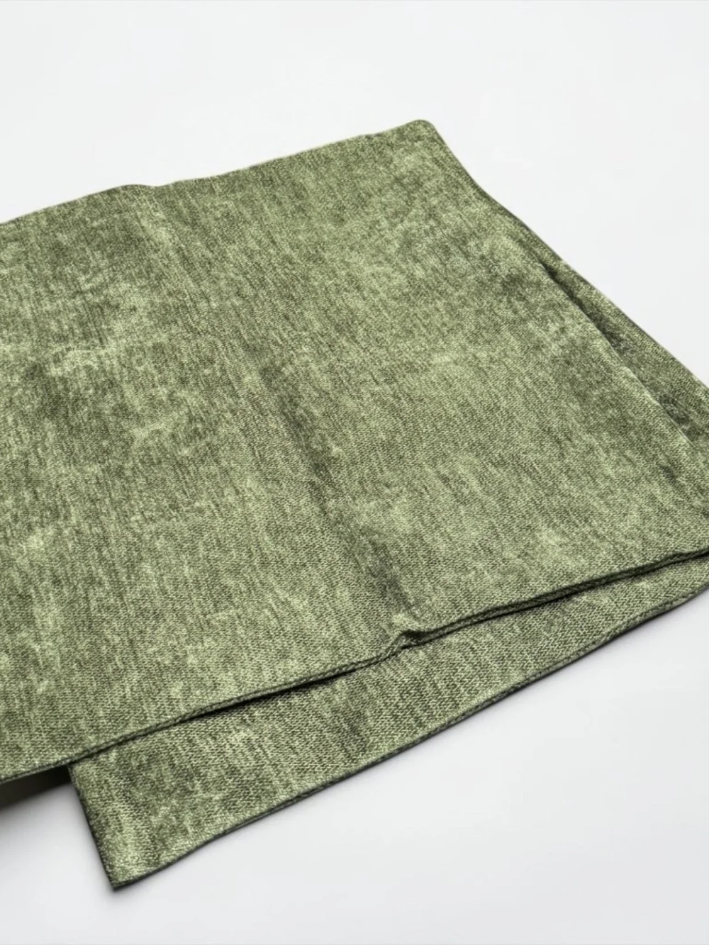 NWOT Set of 2 Sage Green Chenille Pillow Covers 16x16